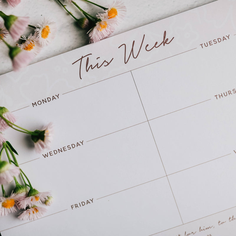 Blush Floral Weekly Overview Notepad
